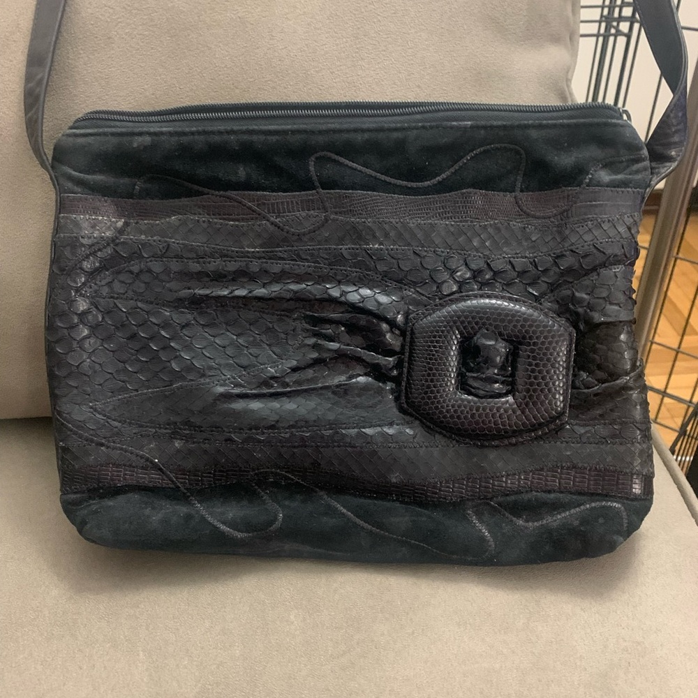 🥳Host Pick🥳 Vintage Black Falchi purse